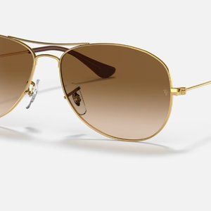 Ray-Ban Cockpit Aviator Sunglasses in Gold